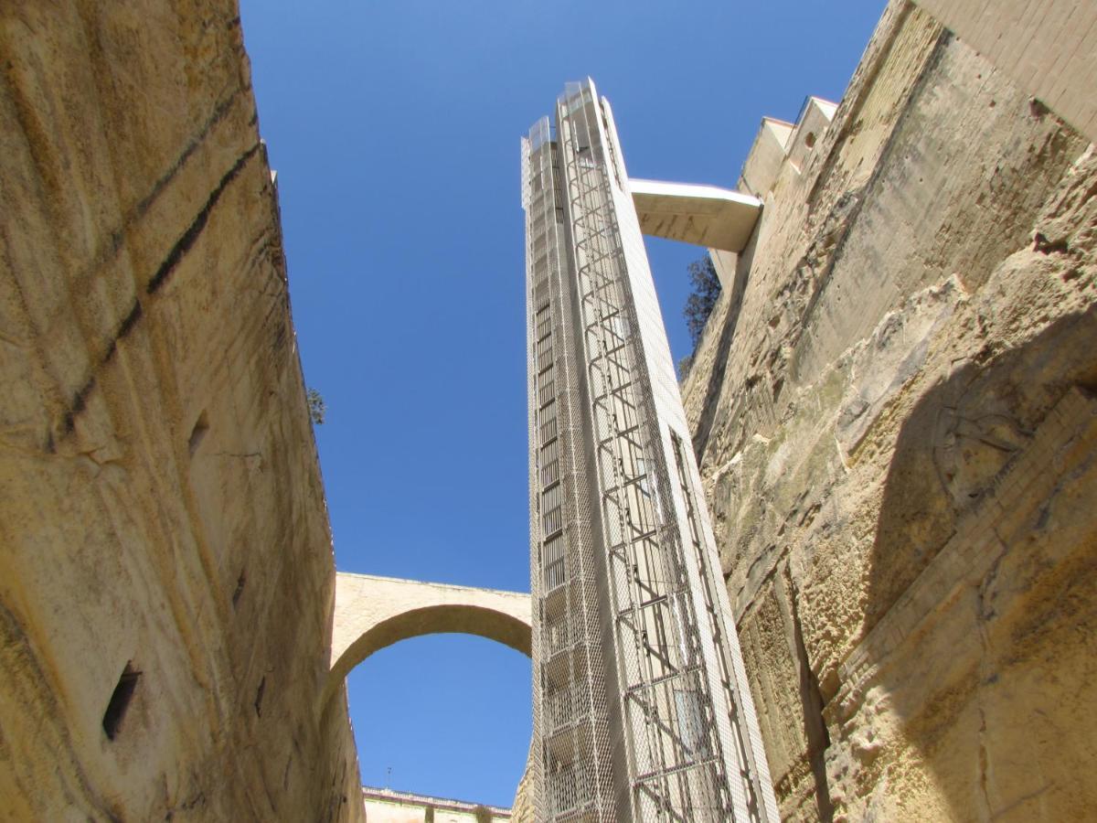 Vittoriosa' Seafront 2 Bed Highly Furnished Apartment Exterior foto